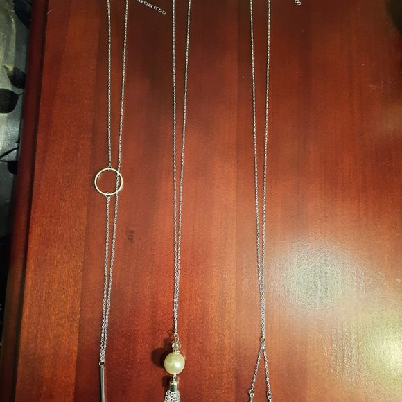 3 Silver Tone Long Statement Pendant Necklaces - Picture 3 of 12